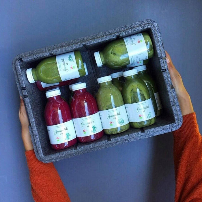 Lækre økologiske smoothies "nær mig", nej de bliver leveret til døren